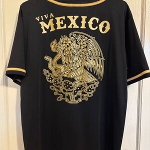 Black and Gold Viva Mexico T-Shirt